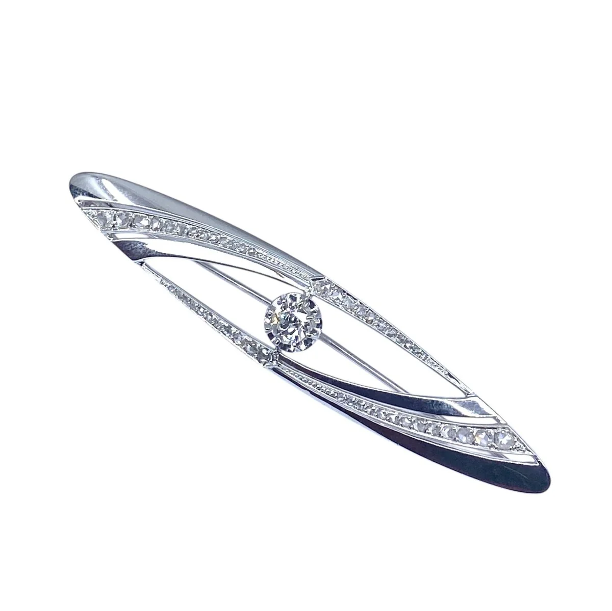 Broche Épingle en or blanc, platine et diamants