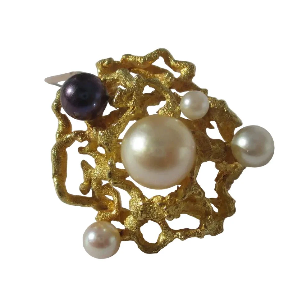 Broche Épingle en or jaune et perles