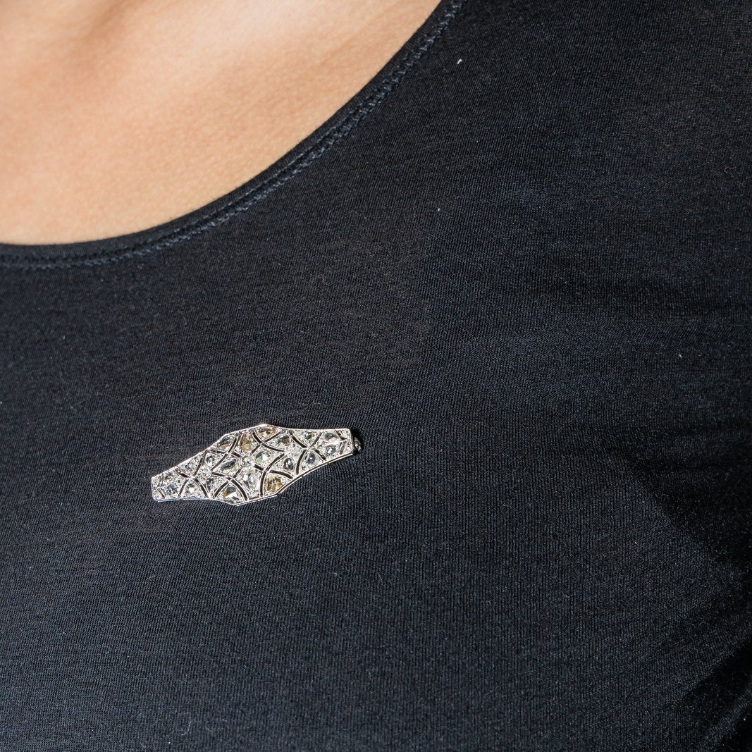 Broche en or blanc, platine et diamants - Image 2
