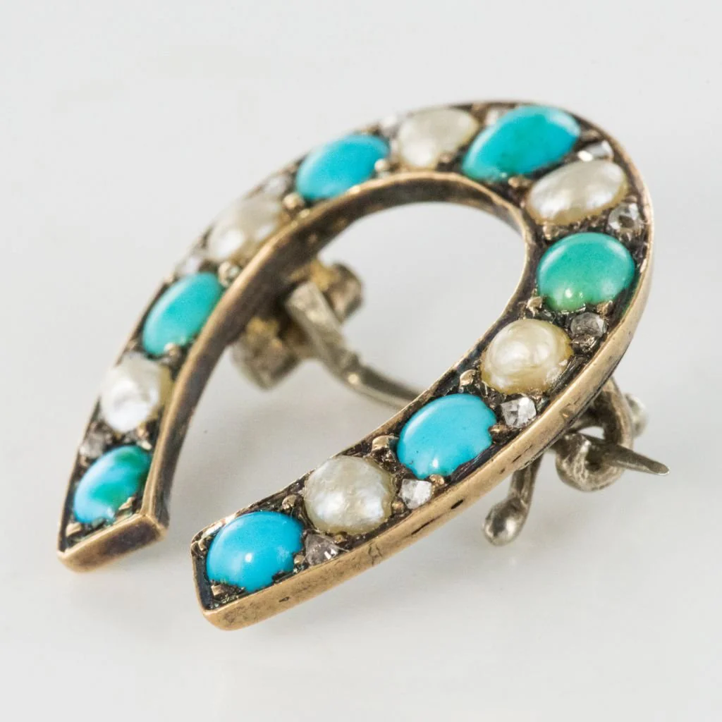 Broche Épingle en or jaune, argent, perles, turquoises et diamants - Image 3