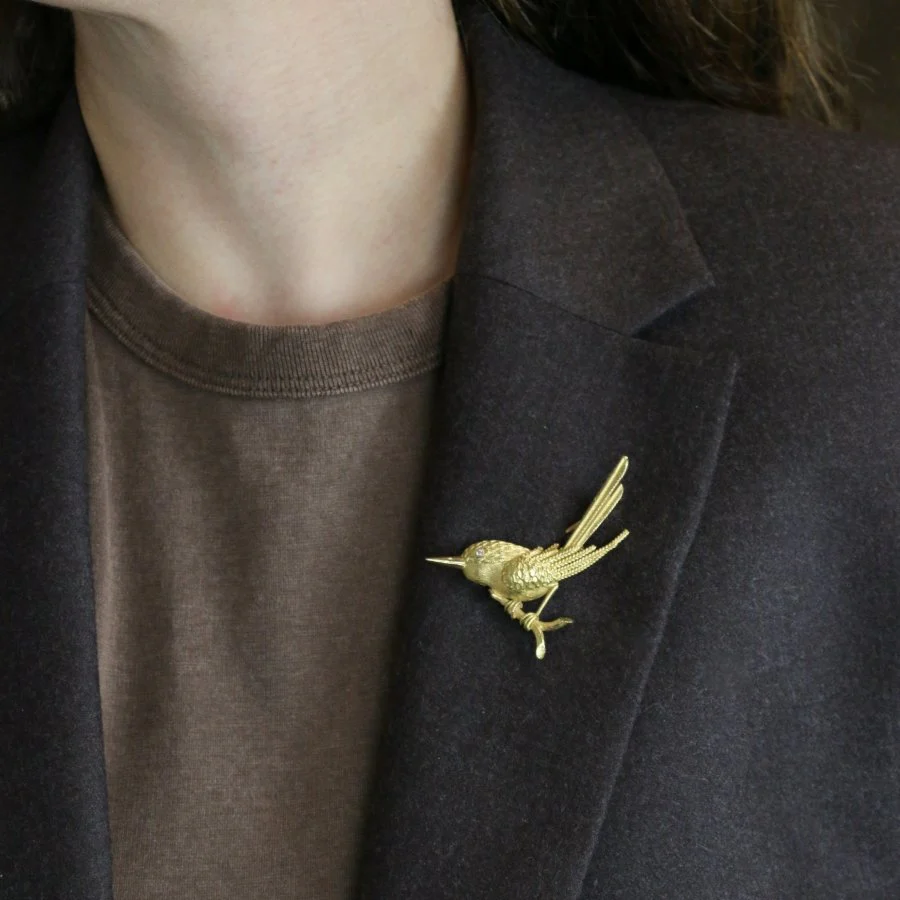 Broche animalière Oiseau or jaune diamant - Image 2