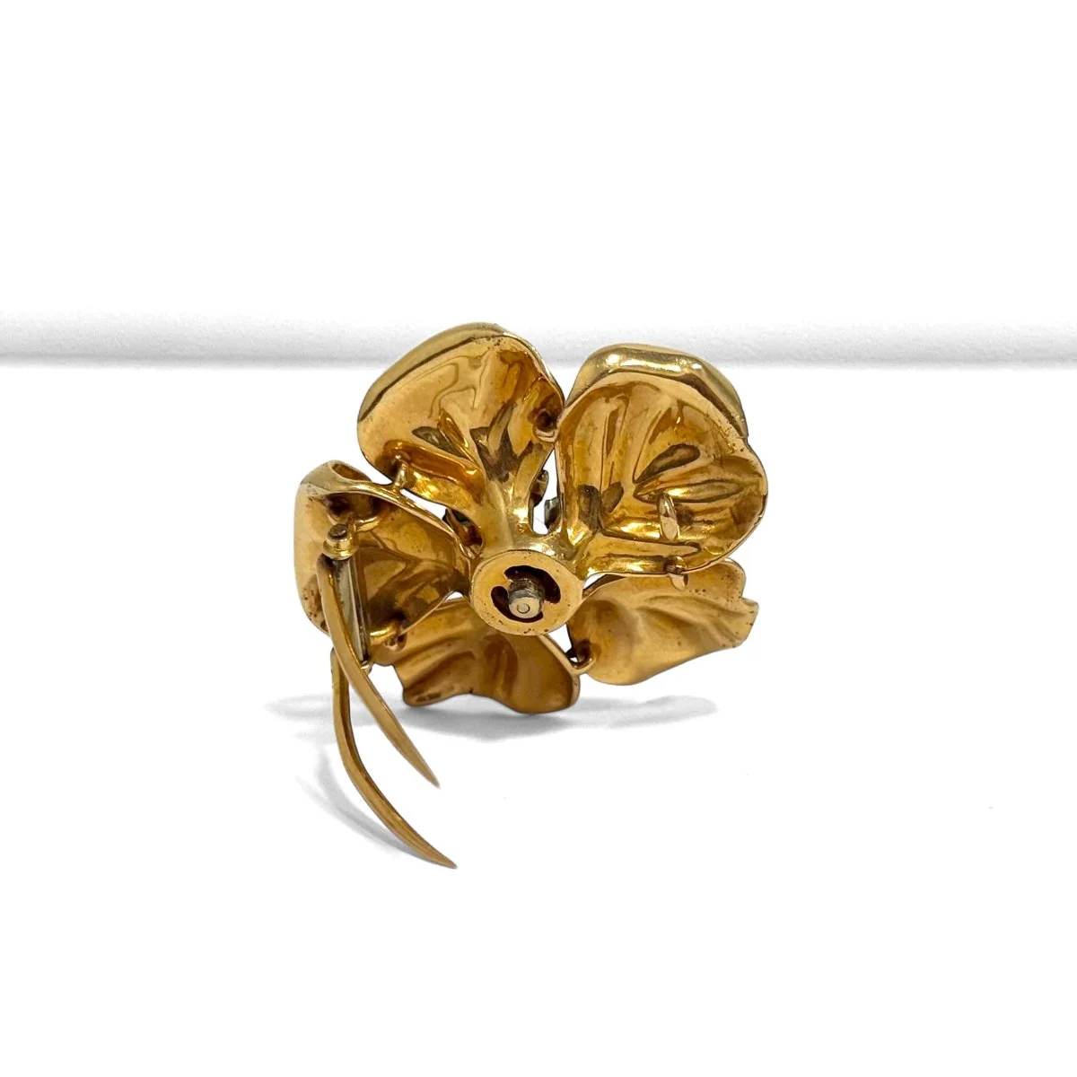 Broche fleur en or jaune et saphirs et diamants - Image 9