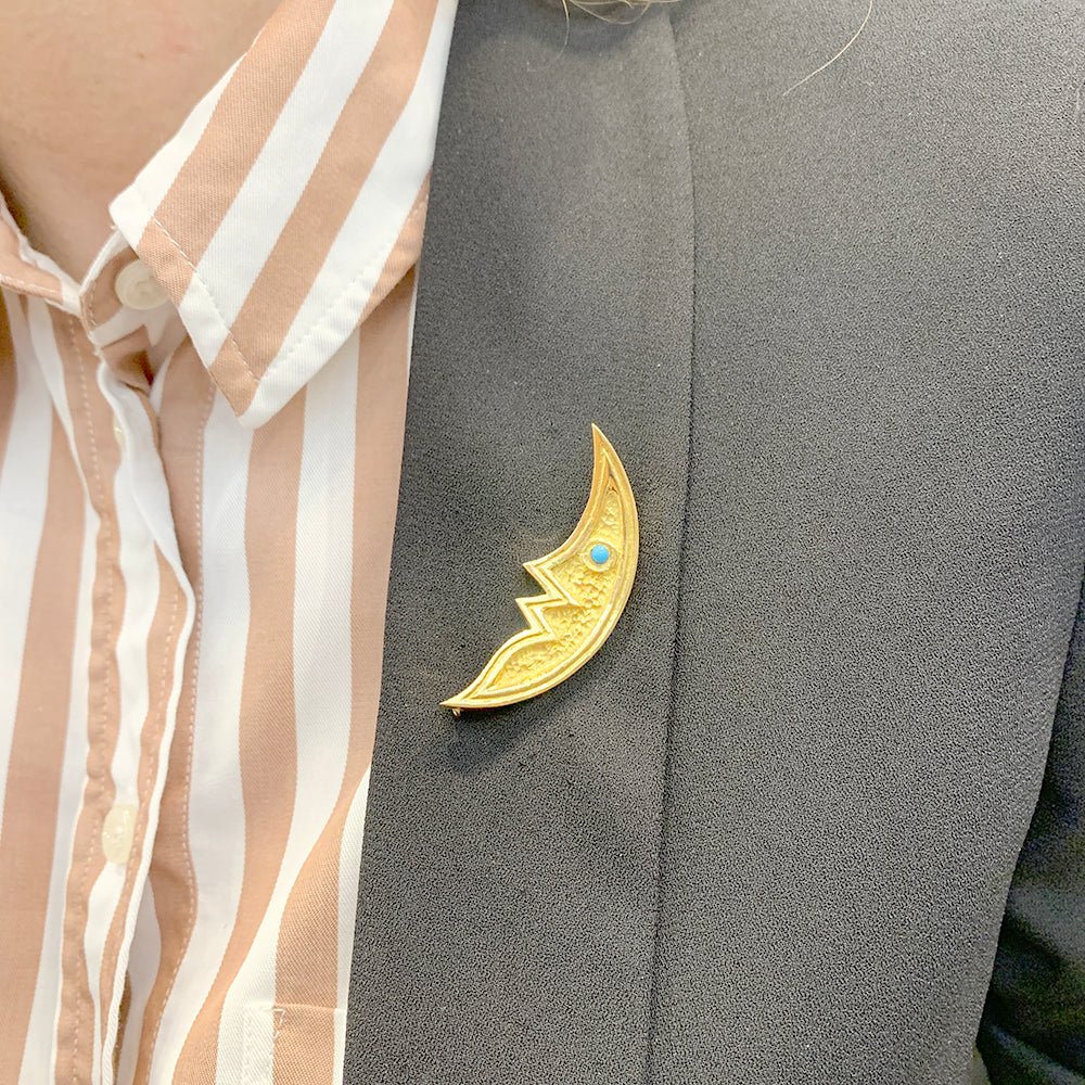 Broche G.Braque, "Croissant de Lune", or jaune - Image 6