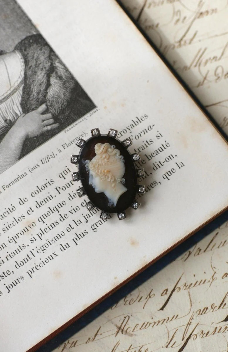 Broche Camée Onyx et Diamants - Image 10