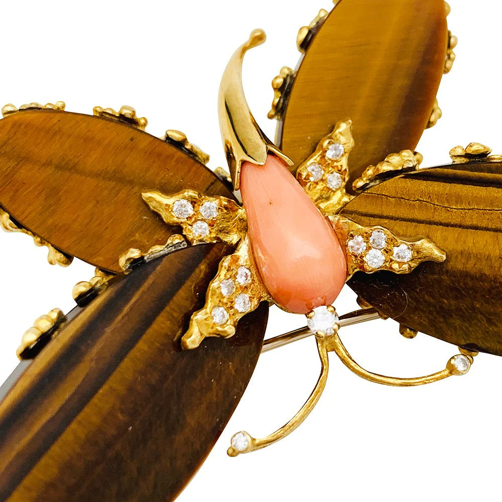 Broche Papillon FRED, or jaune, corail, diamants et oeil de tigre - Image 4