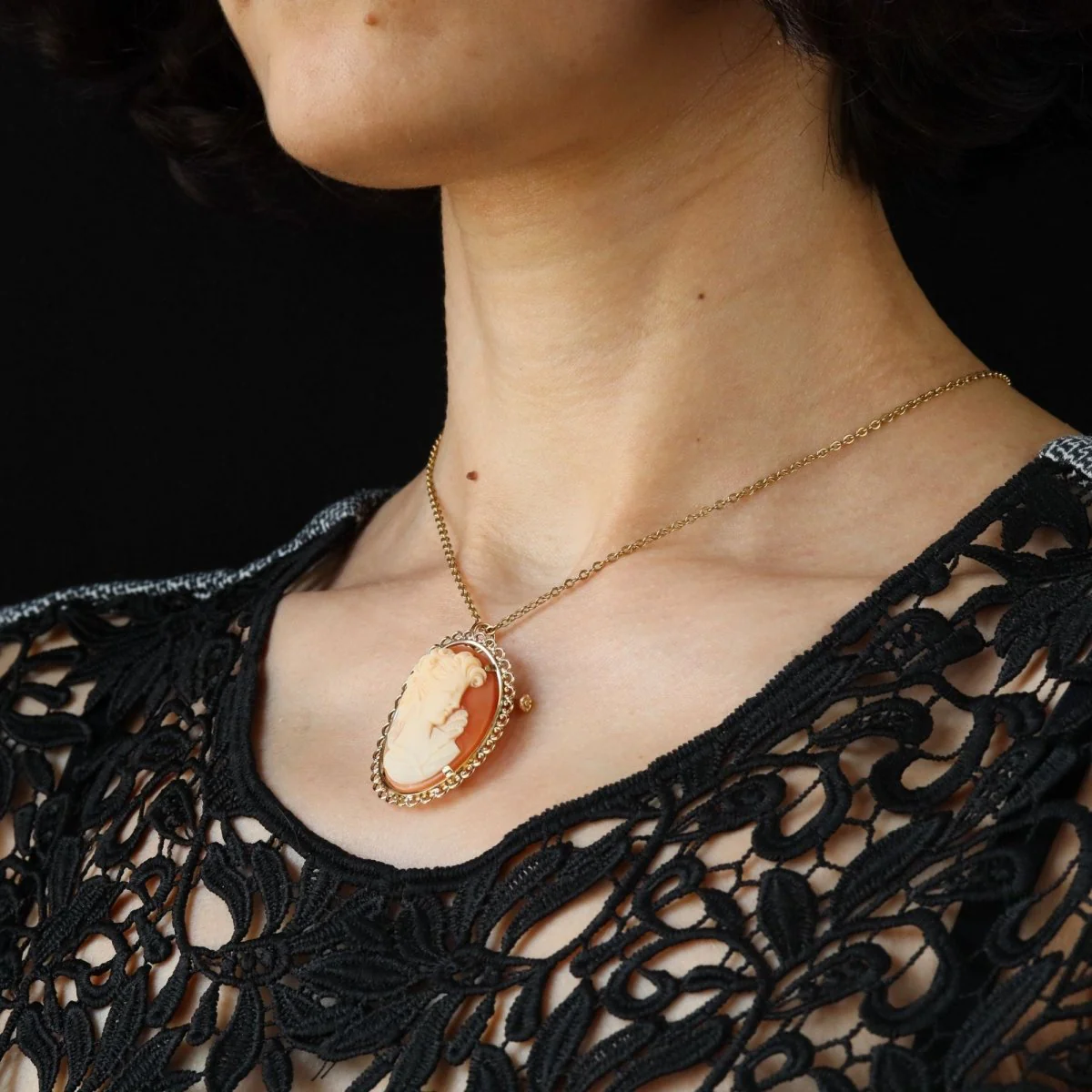 Broche pendentif camée en or jaune - Image 6
