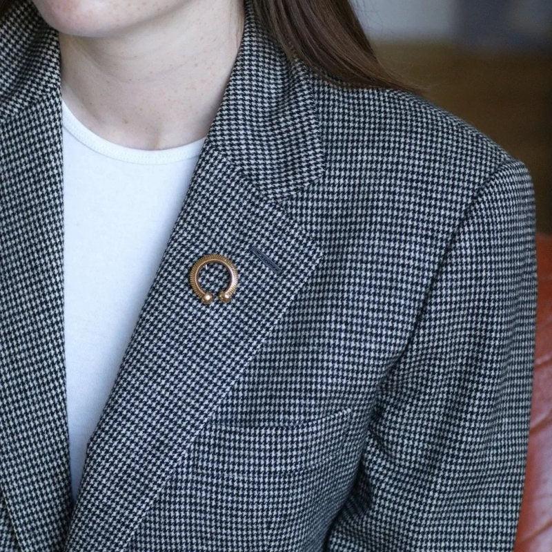 Broche MELLERIO en or jaune et rose - Image 5
