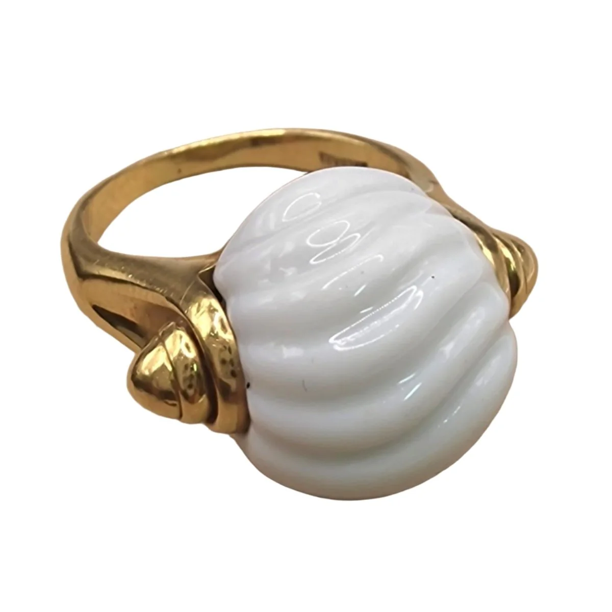 Bulgari Chandra Ring in 18kt Yellow Gold with White Porcelain, Circa 1990 - Image 6