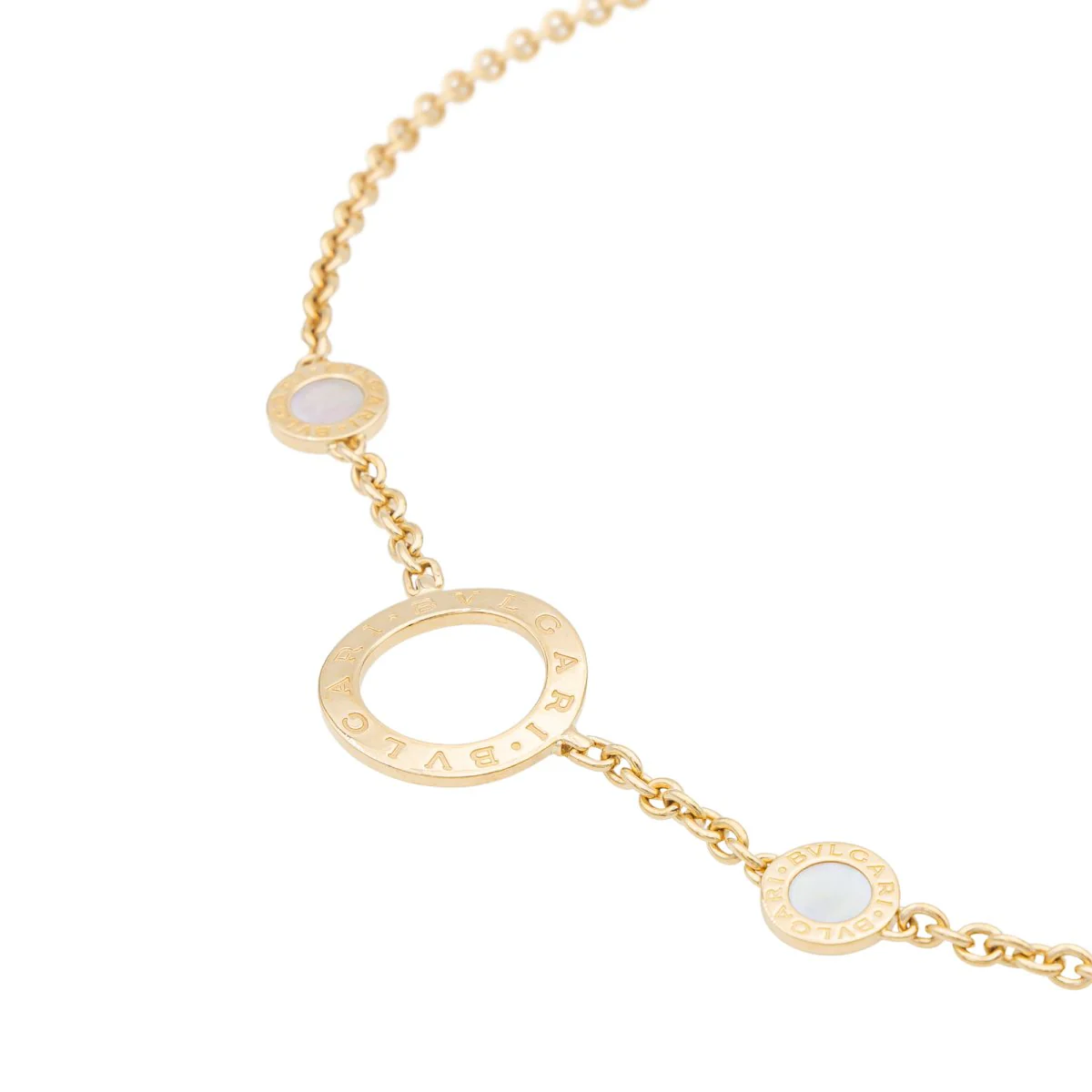 Collier BULGARI "Bulgari Bulgari" en or jaune et nacre - Image 6