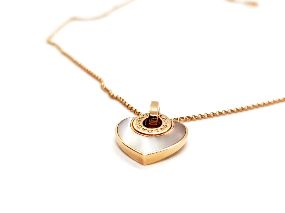 Collier BULGARI "Cuore" en or rose et nacre - Image 11