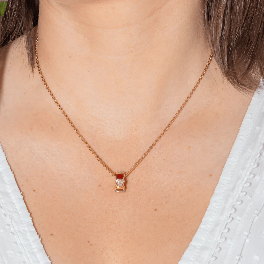 Collier BULGARI "Vipère" en or rose, cornaline et diamants - Image 2