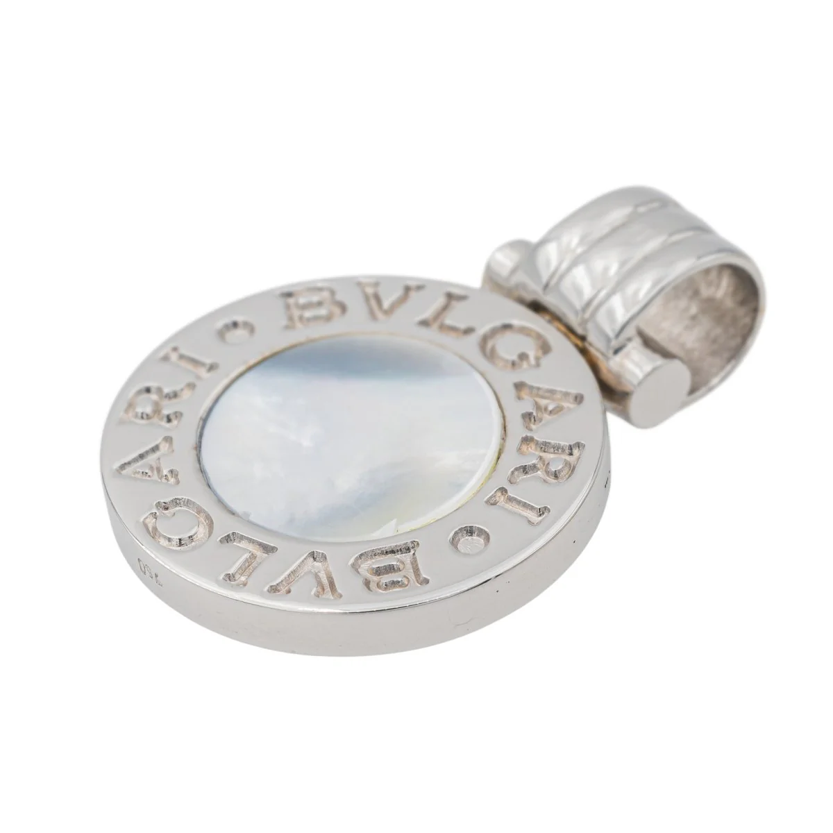 Pendentif BULGARI en or blanc et onyx - Image 4