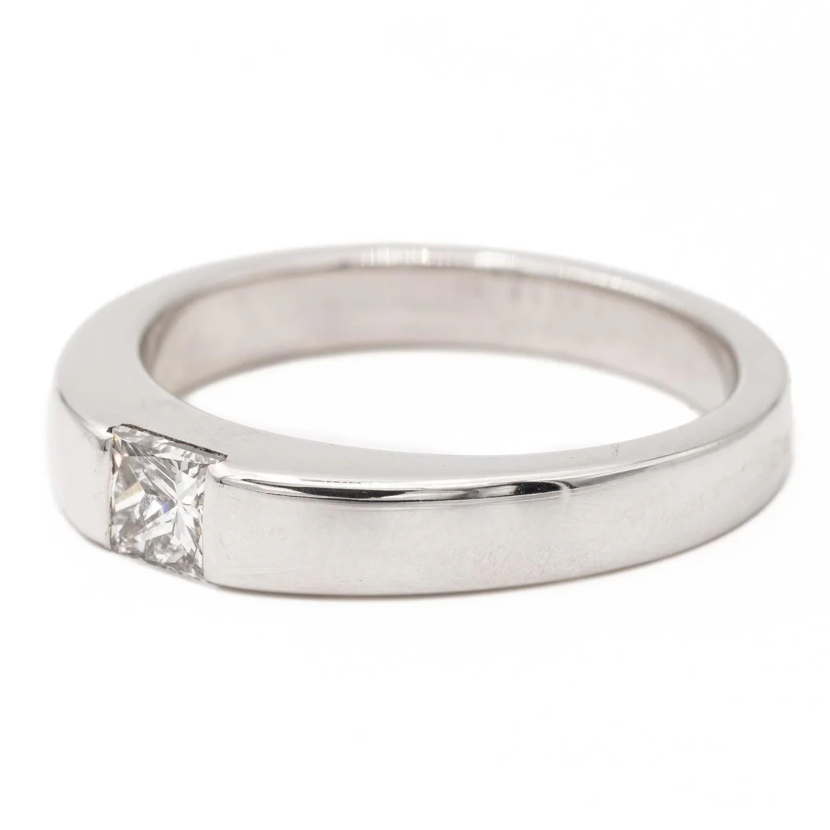 Bague Solitaire CARTIER "Tank" en or blanc et diamant - Image 2