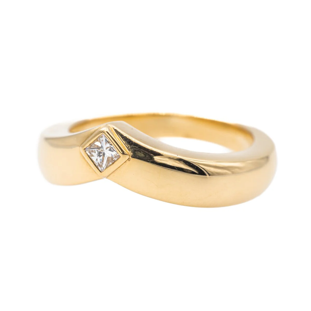 Bague CARTIER "Solitaire Triangle" en or jaune et diamant - Image 3
