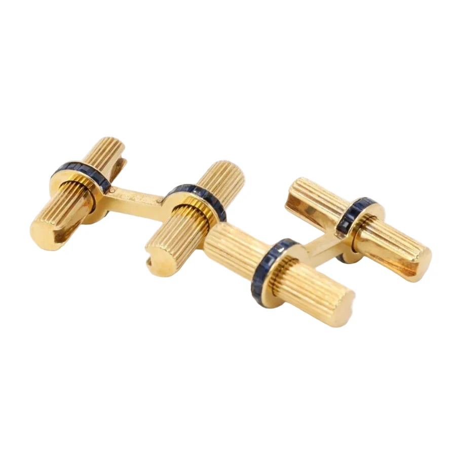 CARTIER Boutons de manchette or jaune saphirs calibrés