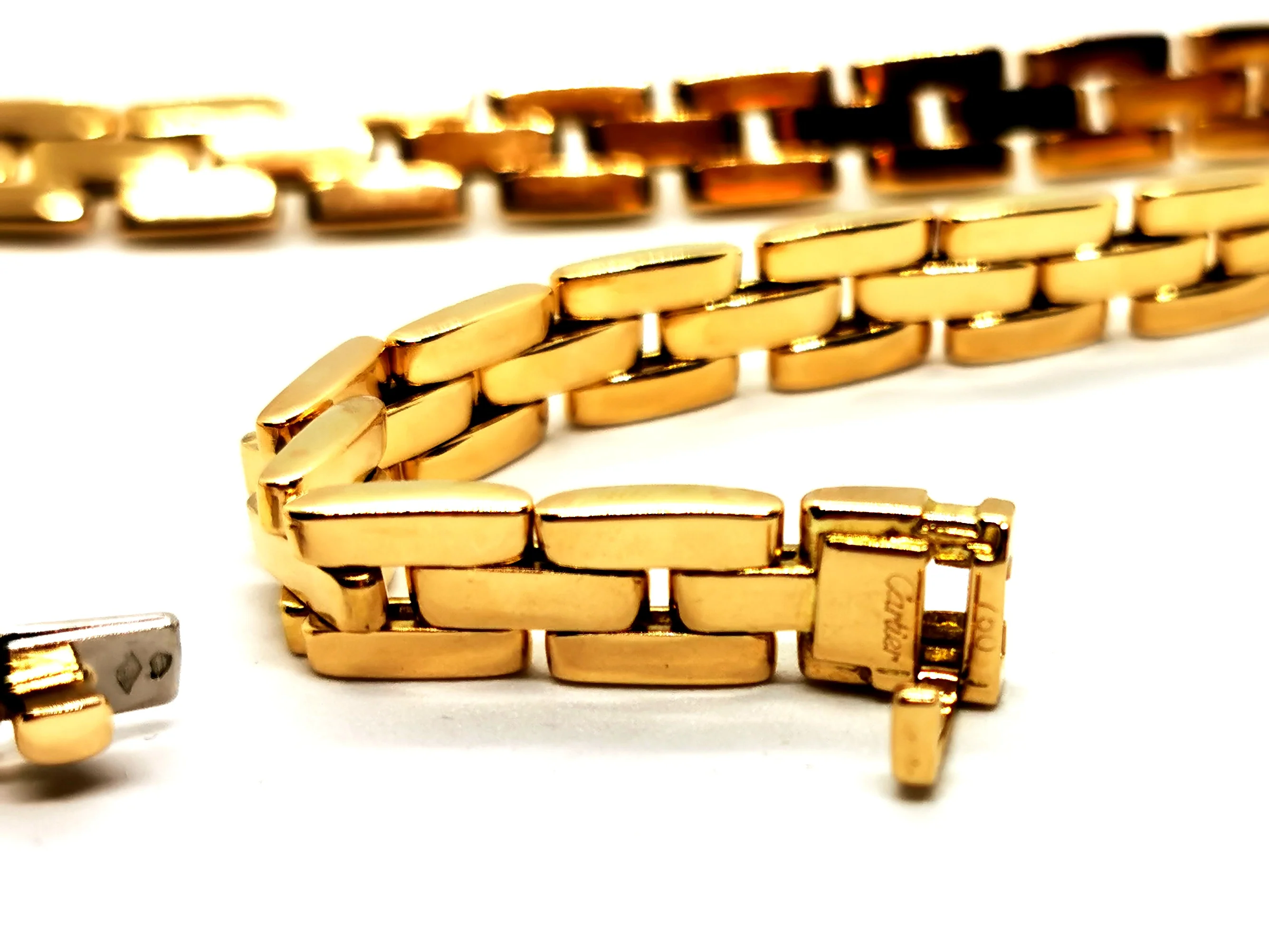 Collier CARTIER maillon Panthère en or jaune - Image 6
