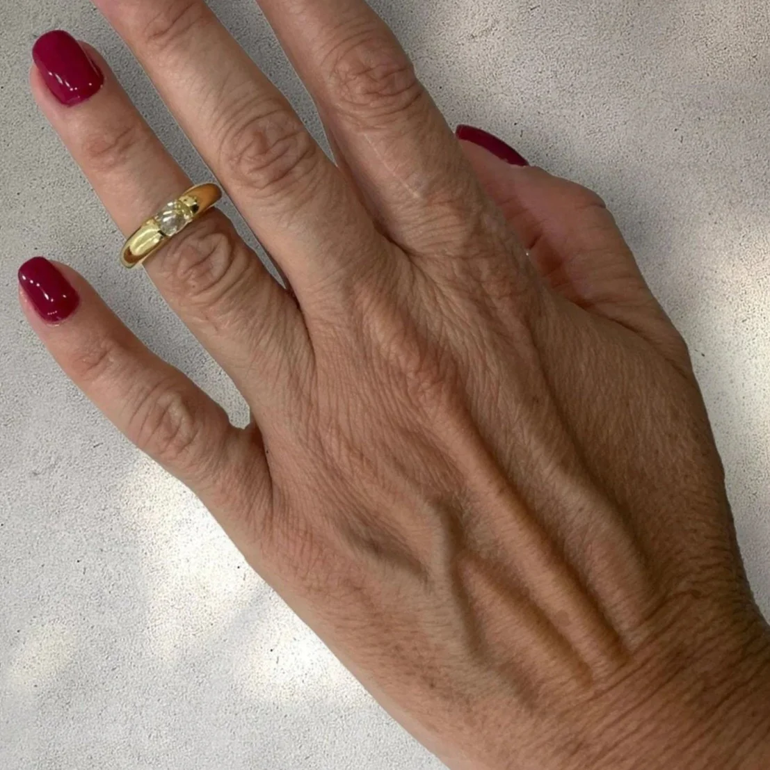 Bague CARTIER "Ellipse" en or jaune avec diamants - Image 2