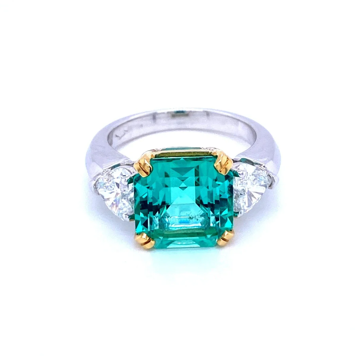 Certified 5.55 Carat Colombian Natural Emerald Heart Diamond Ring - Image 7