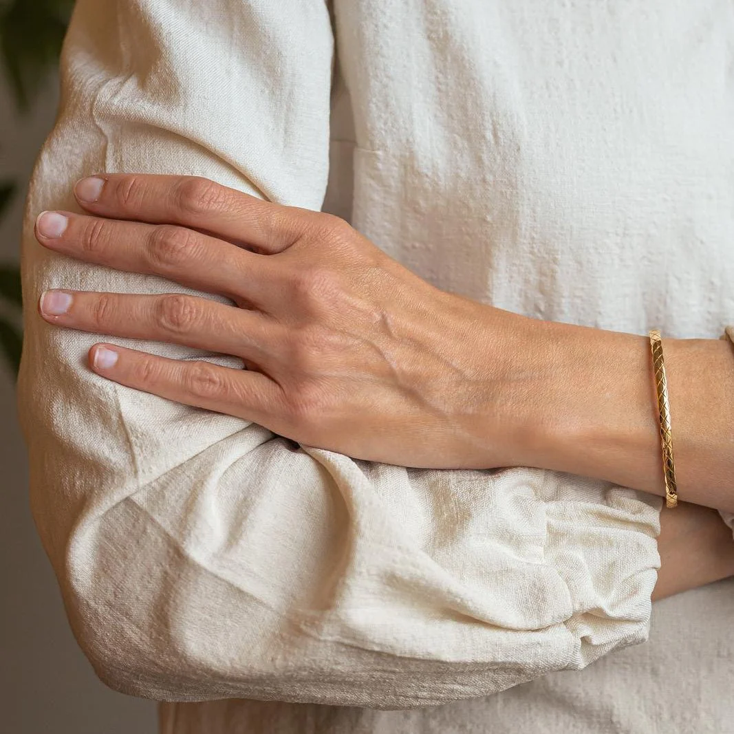 Bracelet Jonc CHANEL "Coco Crush" en or jaune - Image 2