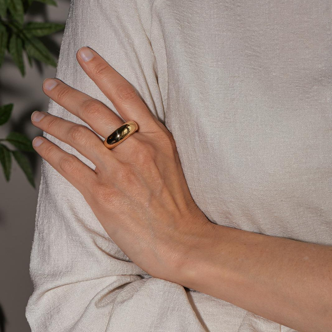 Bague Jonc CHAUMET en or jaune - Image 2