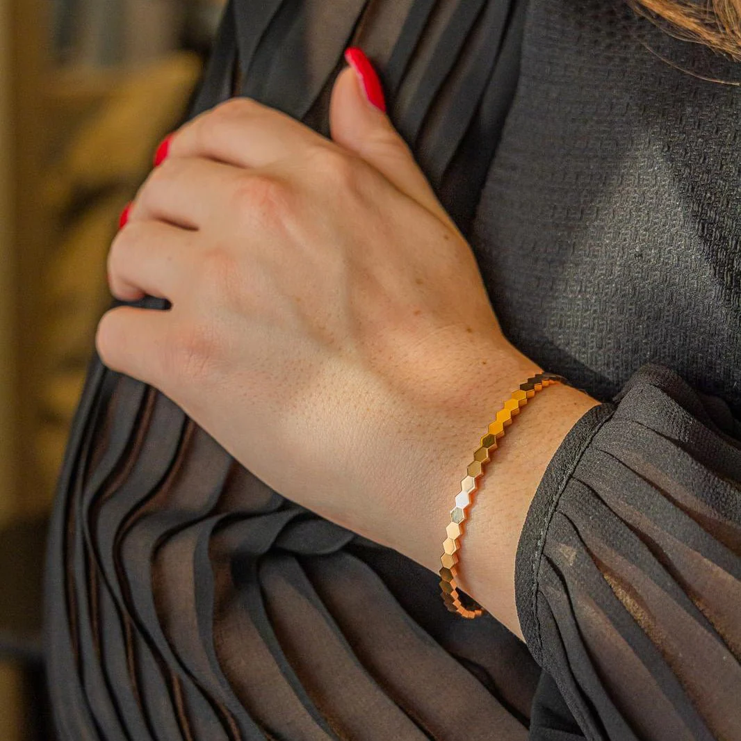 Bracelet Jonc CHAUMET "Bee My Love" en or rose - Image 2