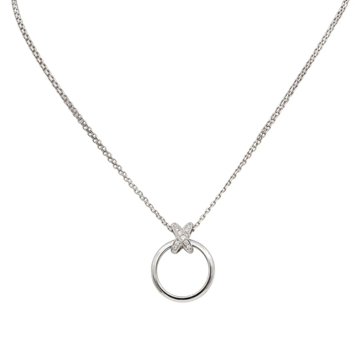 Collier Pendentif CHAUMET "Liens" en or blanc et diamants