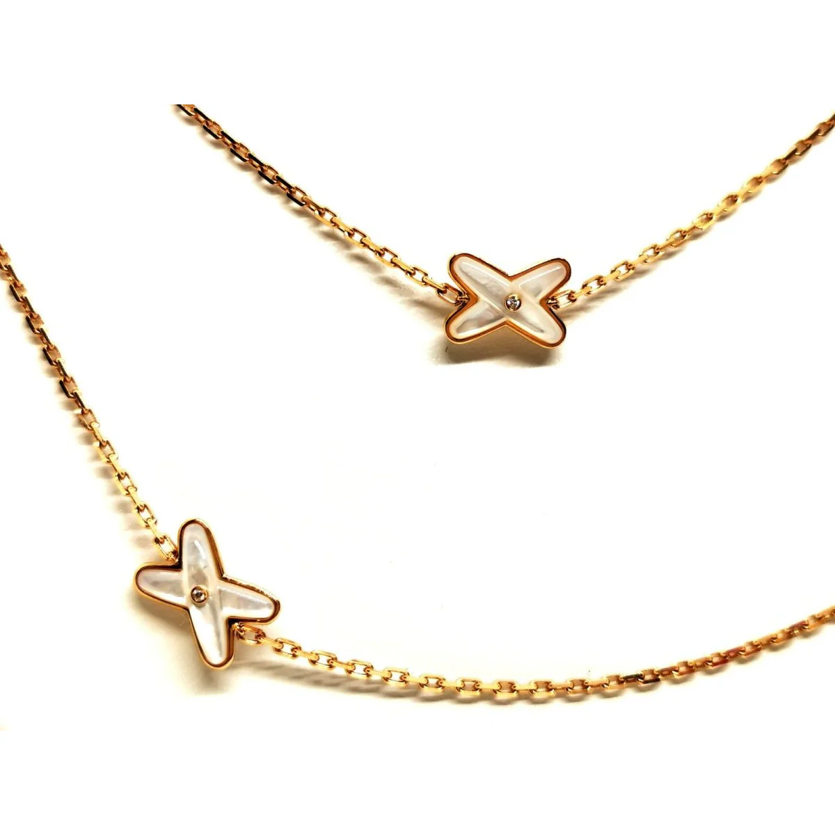 Collier Sautoir CHAUMET "Jeux de liens" en or rose, nacre et diamants - Image 4
