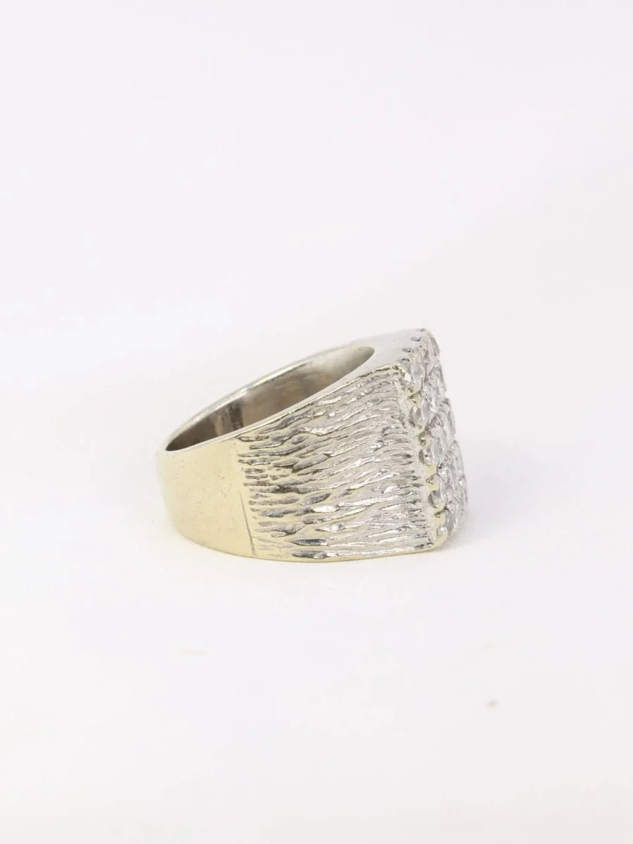 Chevalière vintage en or pavée de diamants - Image 4