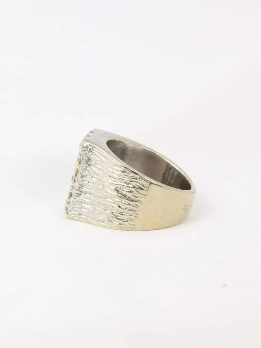 Chevalière vintage en or pavée de diamants - Image 6