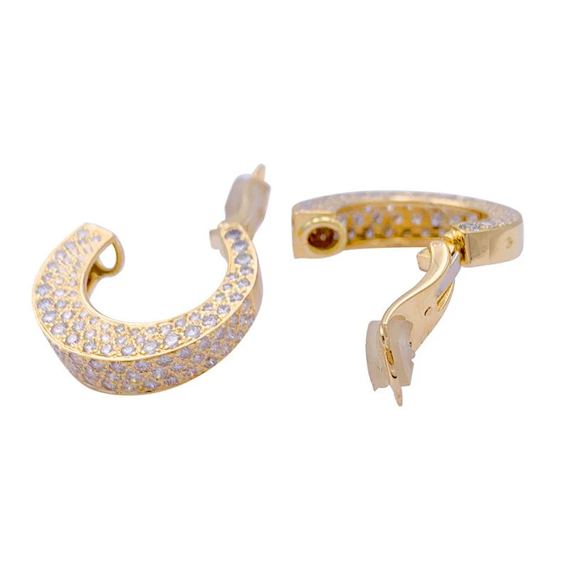 Boucles d'oreilles Clips O.J PERRIN, en or jaune et diamants - Image 4