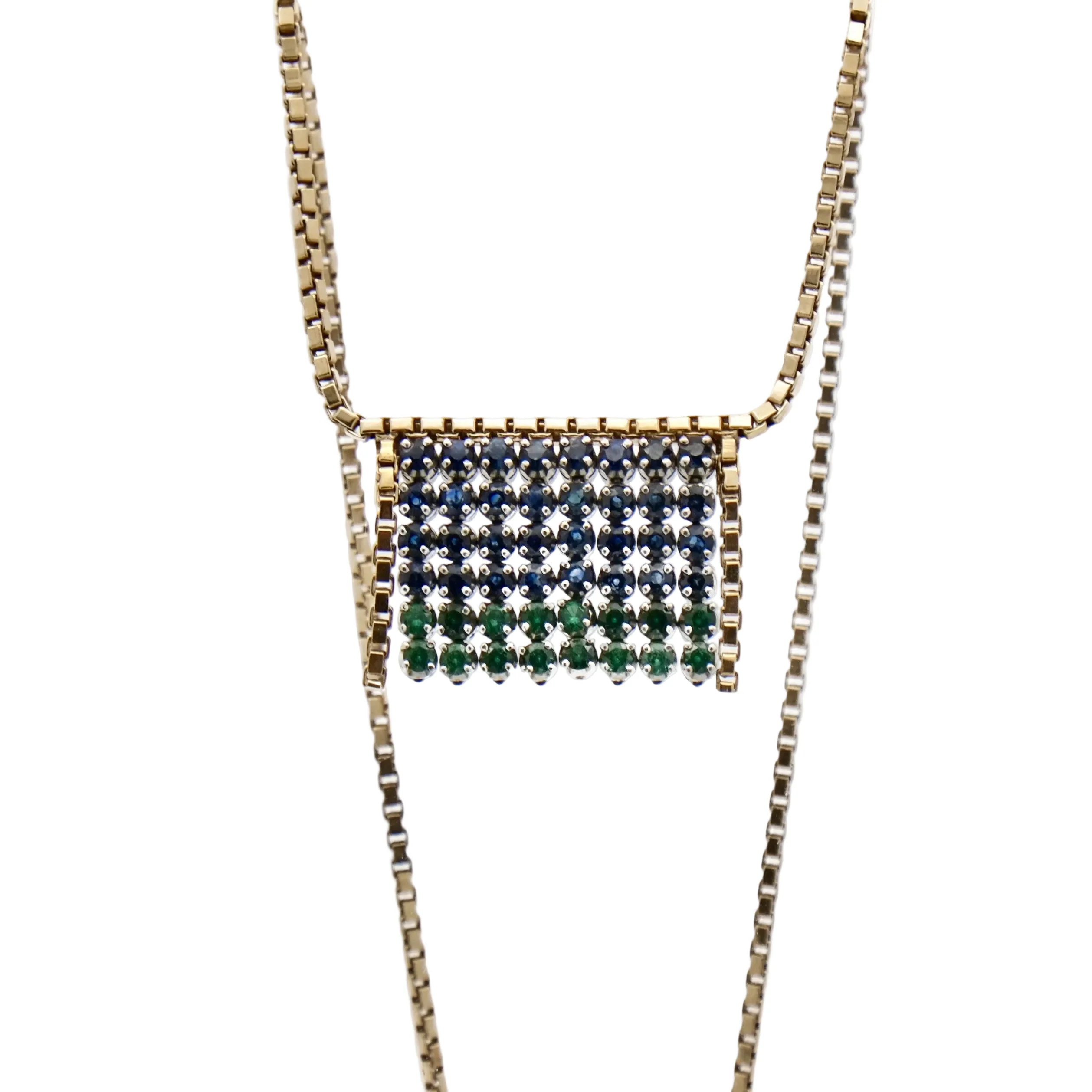 Collier Ras de Cou en or jaune, or blanc, saphirs et émeraudes - Image 3