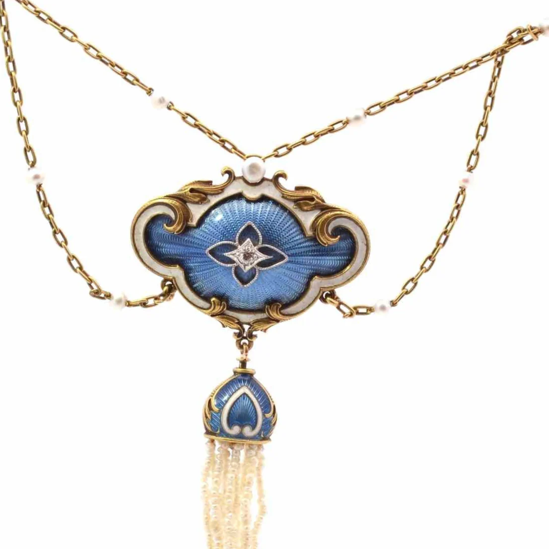 Collier Draperie en or jaune, émail, perles et diamant