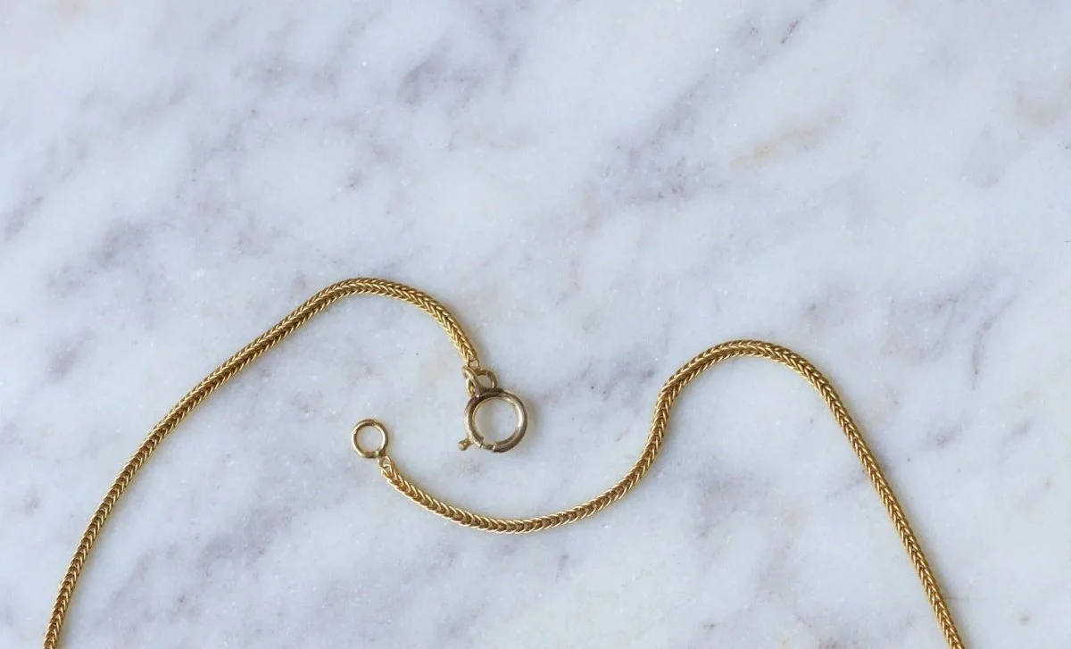 Collier trois ors négligé pompons - Image 7