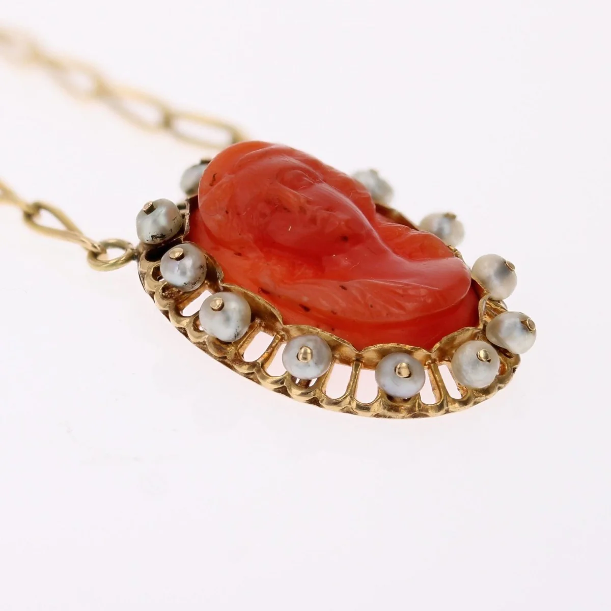 Collier Pendentif en or jaune, corail et perle - Image 4
