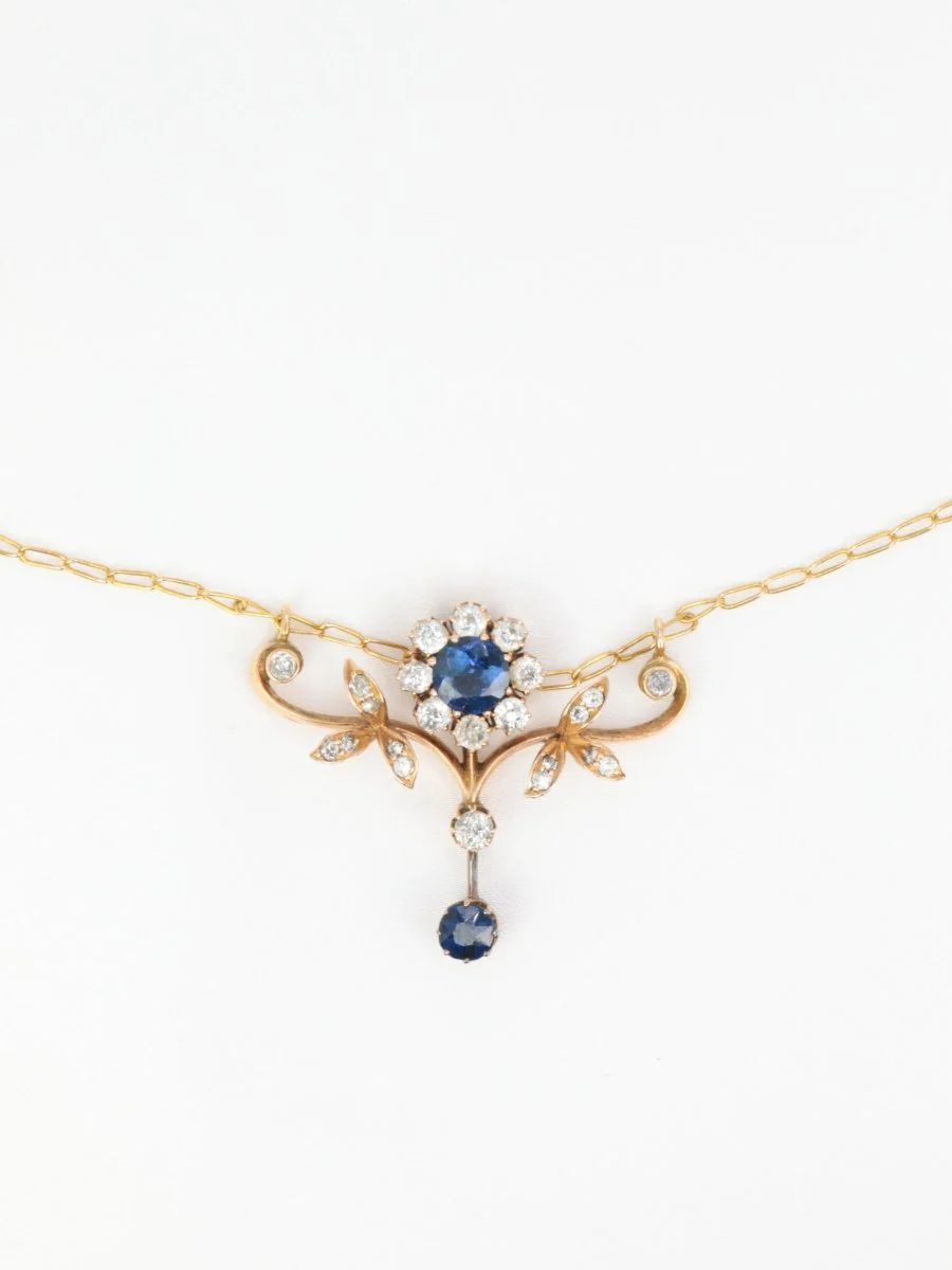 Collier Art Nouveau Fleur en or, saphirs et diamants