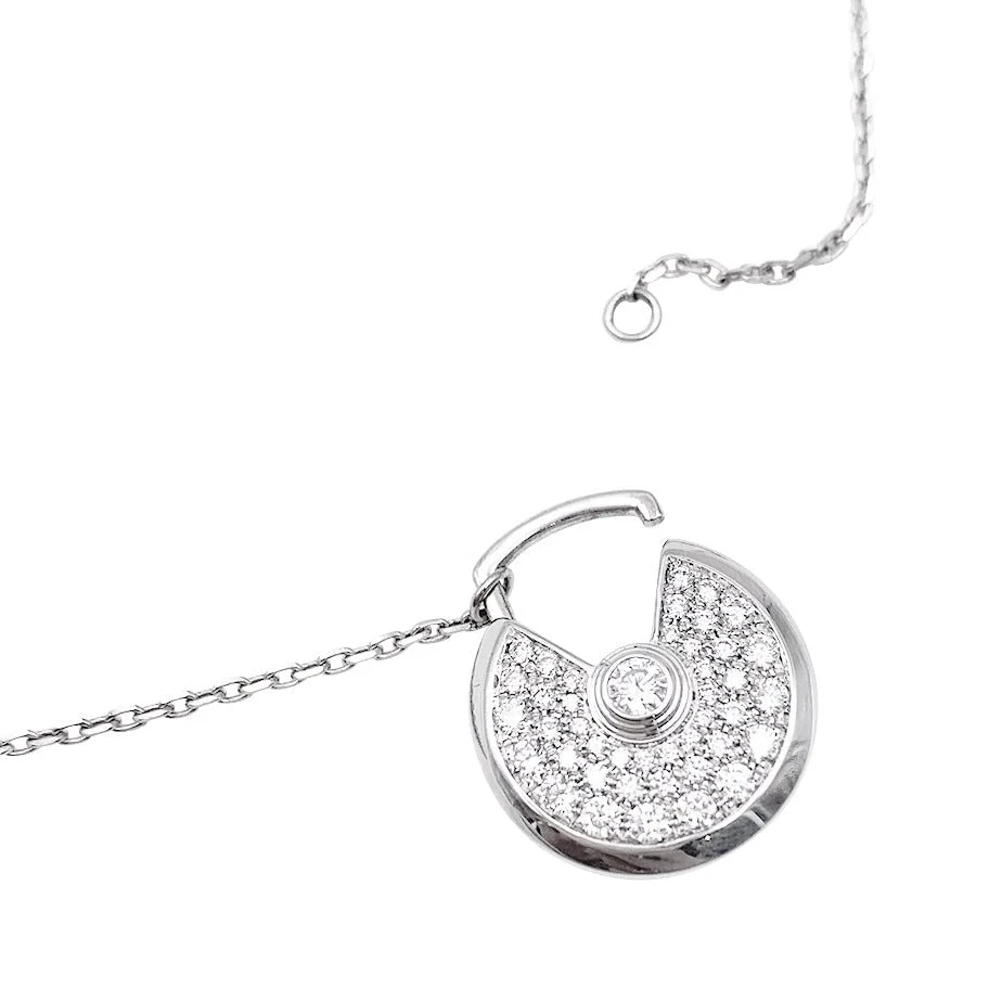 Collier Cartier, "Amulette", or blanc, diamants. - Image 2