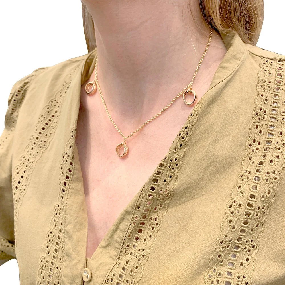 Collier CARTIER "Trinity" en trois ors - Image 5