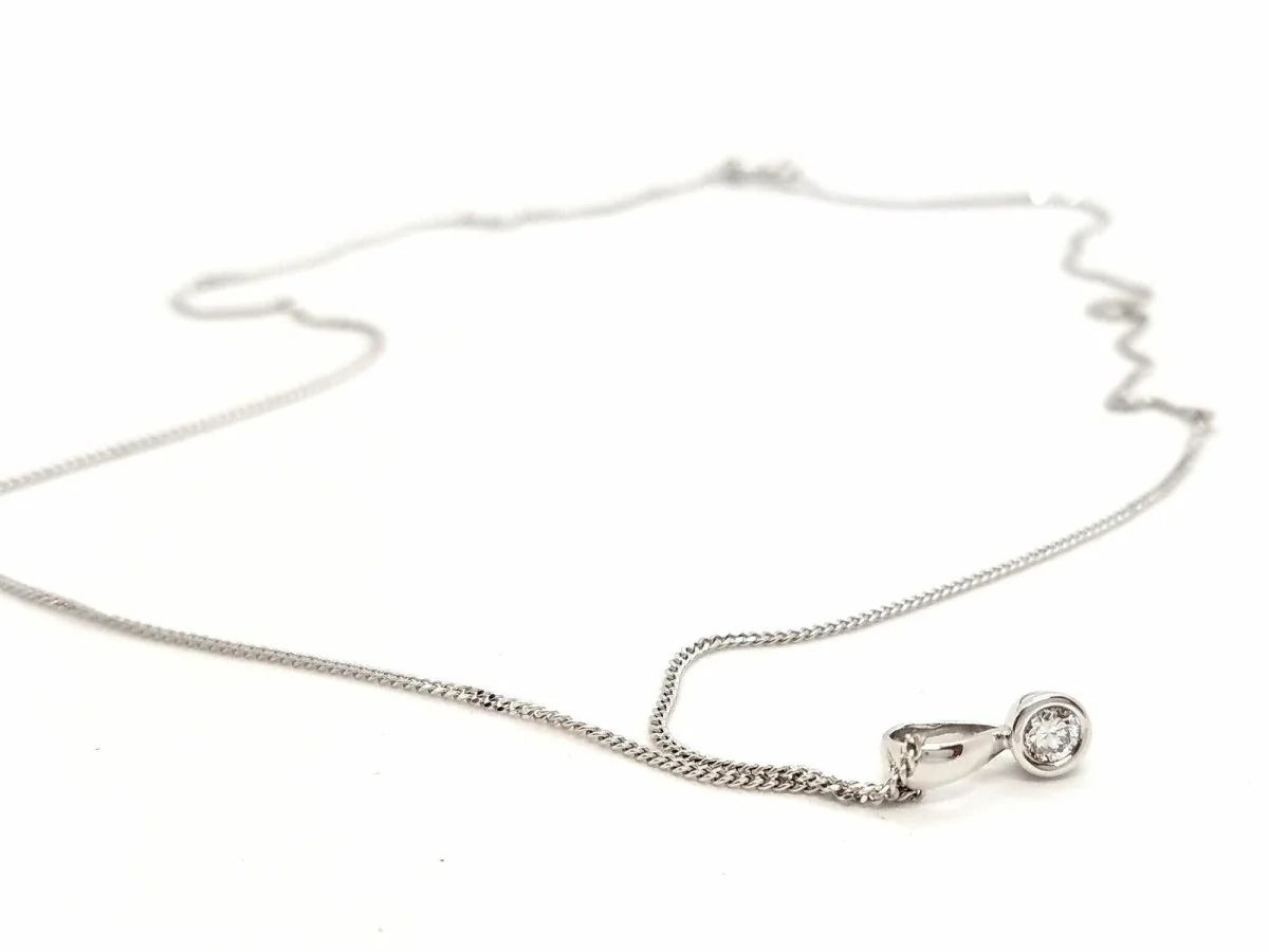 Collier Pendentif en or blanc et diamant - Image 3