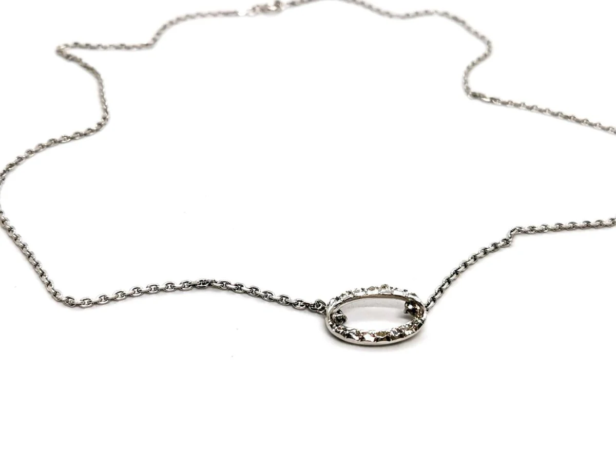 Collier Pendentif oval en or blanc et diamants - Image 3