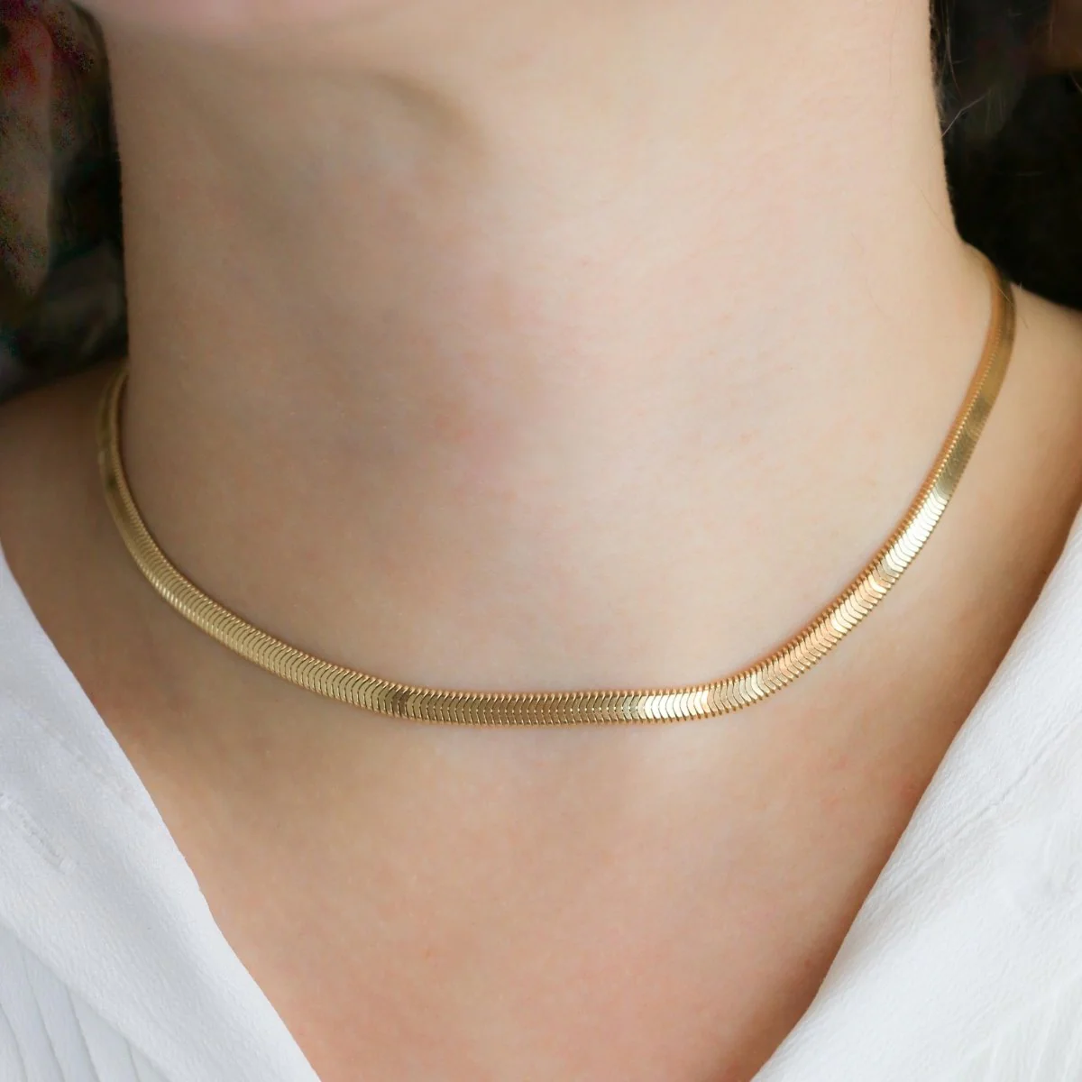 Collier chaine vintage or jaune maille plate - Image 2