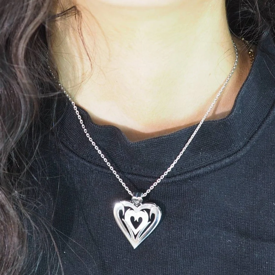 Collier coeur en or blanc et diamants - Image 2
