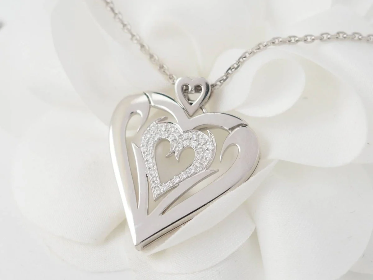 Collier coeur en or blanc et diamants - Image 6