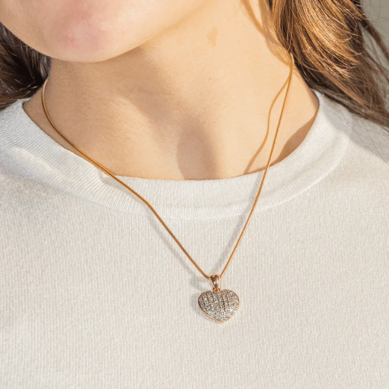 Collier Pendentif en or jaune et diamants - Image 2