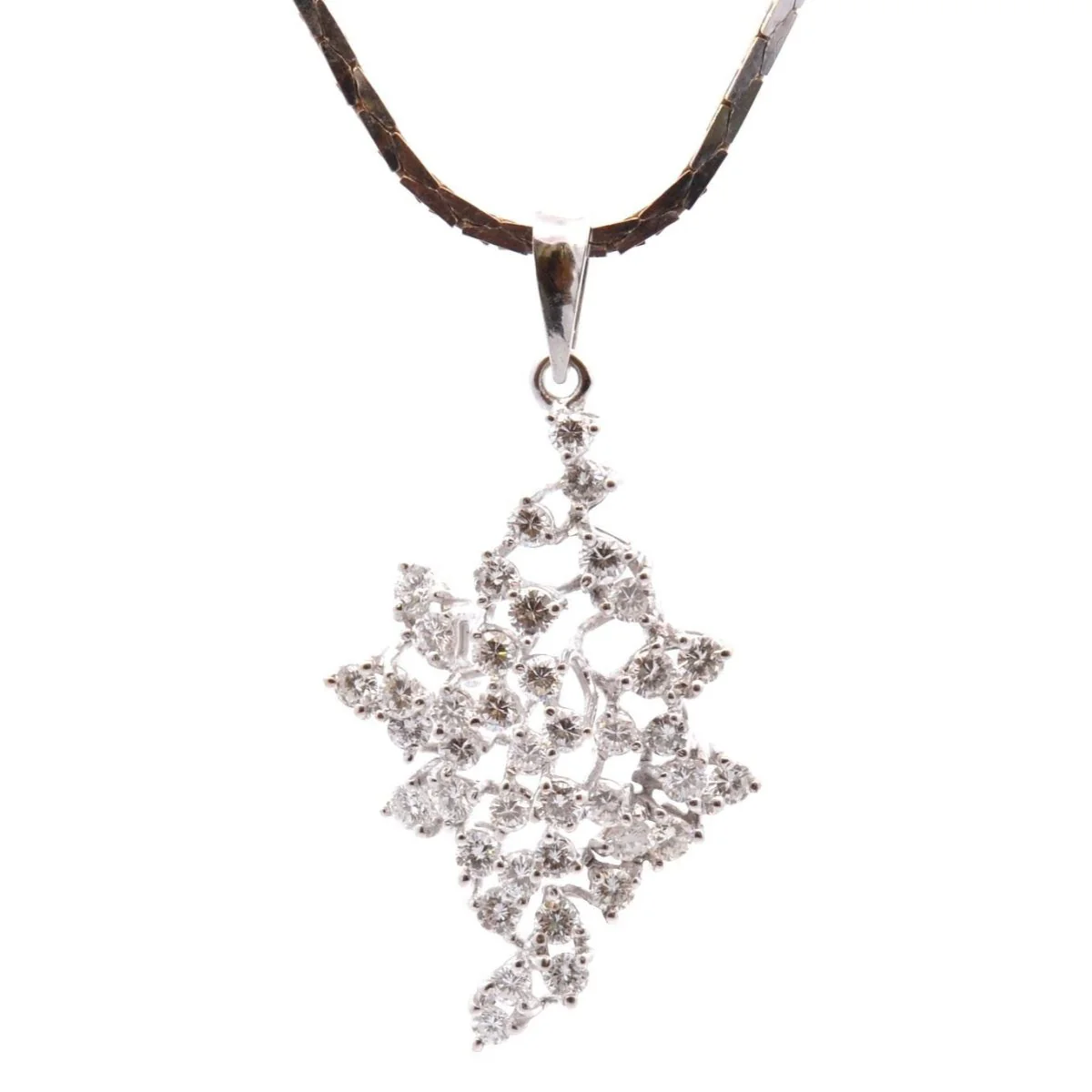 Collier Pendentif en or blanc et diamants