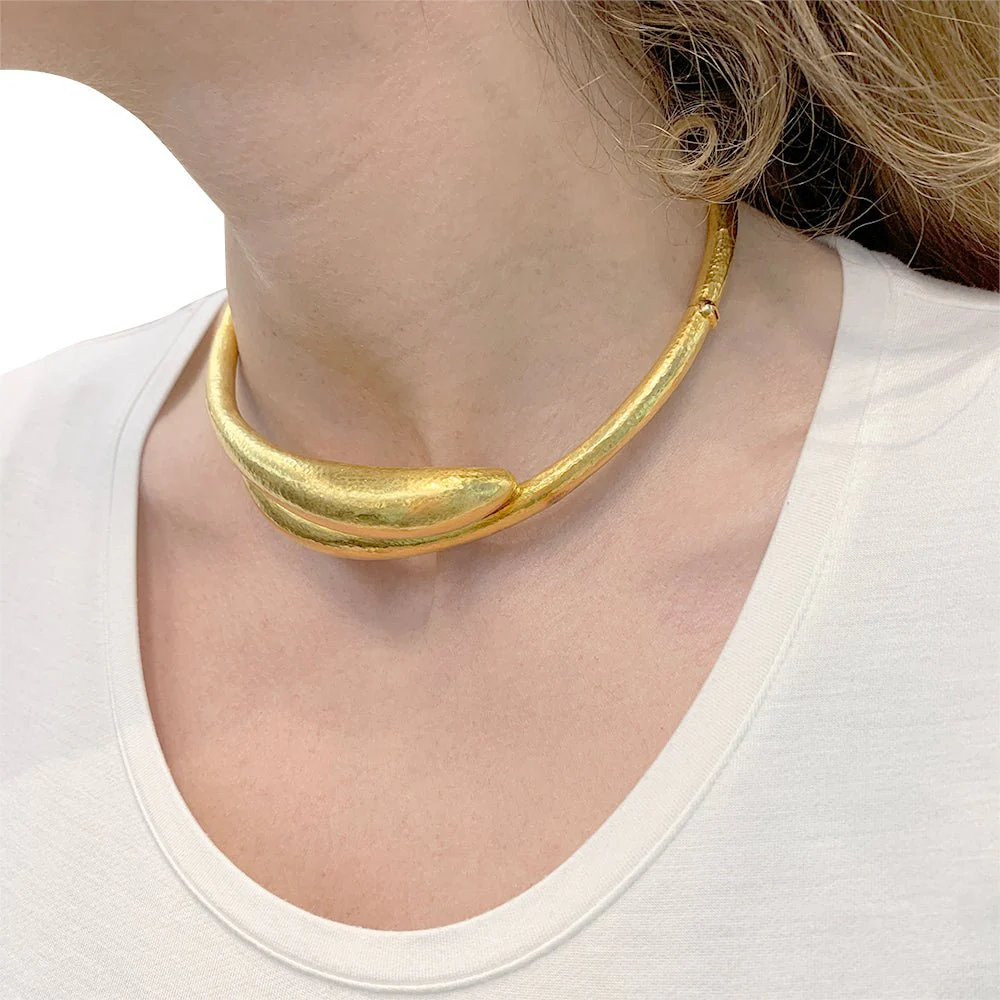 Collier Torque LALAOUNIS en or jaune - Image 8
