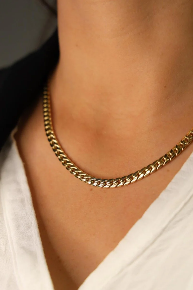 Collier Chaîne maille anglaise en or jaune - Image 7