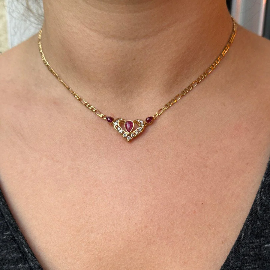 Collier Maille en or jaune, rubis et diamants - Image 2