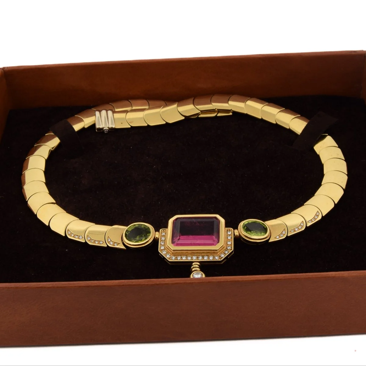 Collier MANCADORI en or jaune, tourmaline, péridots et diamants - Image 7