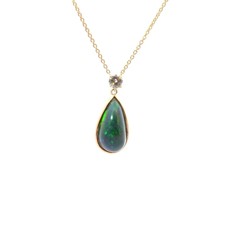 Collier en or jaune, opale et diamant - Image 3