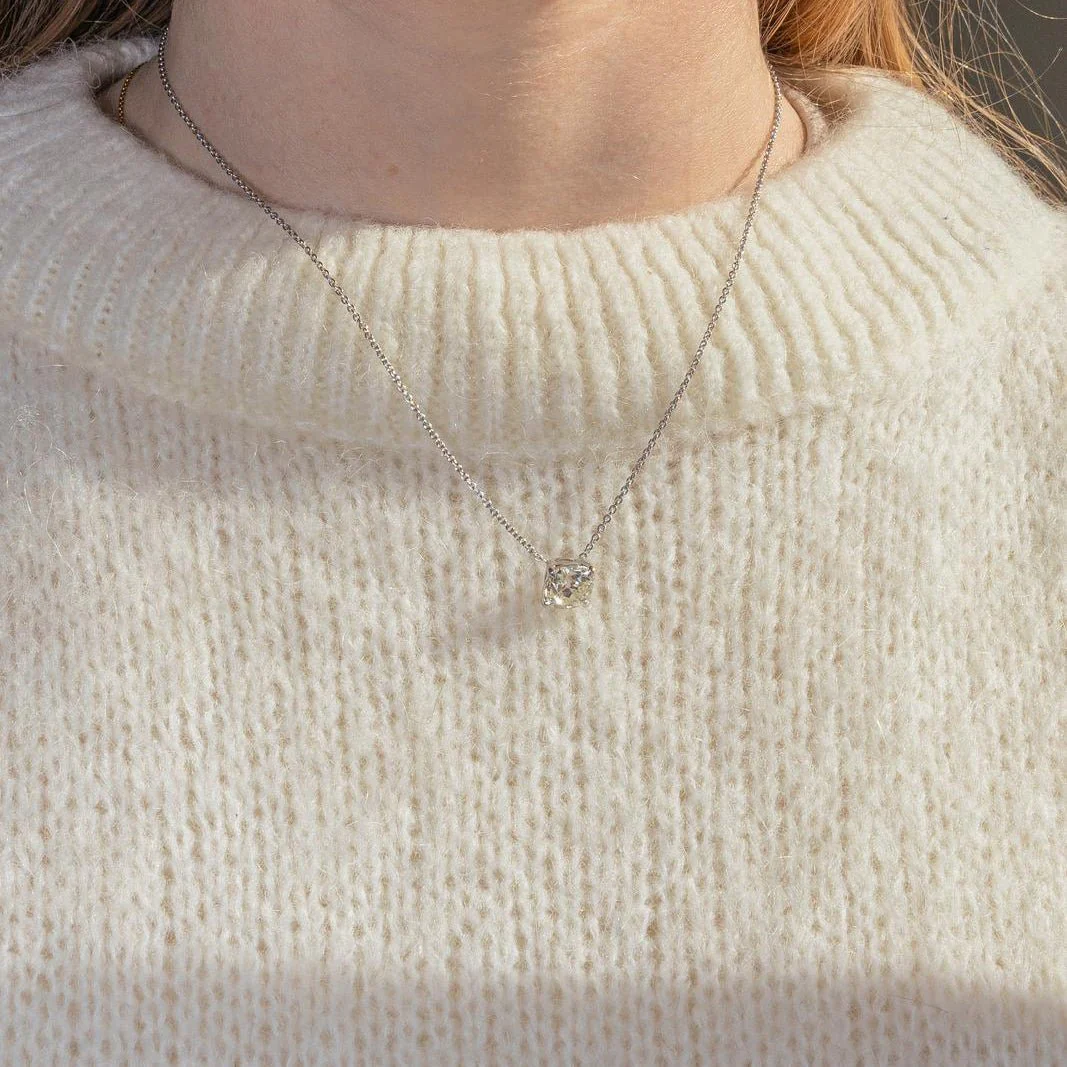 Collier Pendentif en or blanc et diamant - Image 2